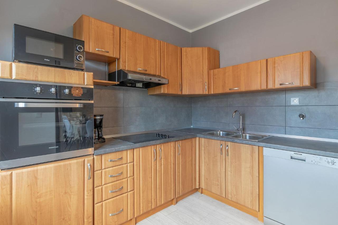 Premium 100M2 Sea View Apartment Ližnjan Esterno foto