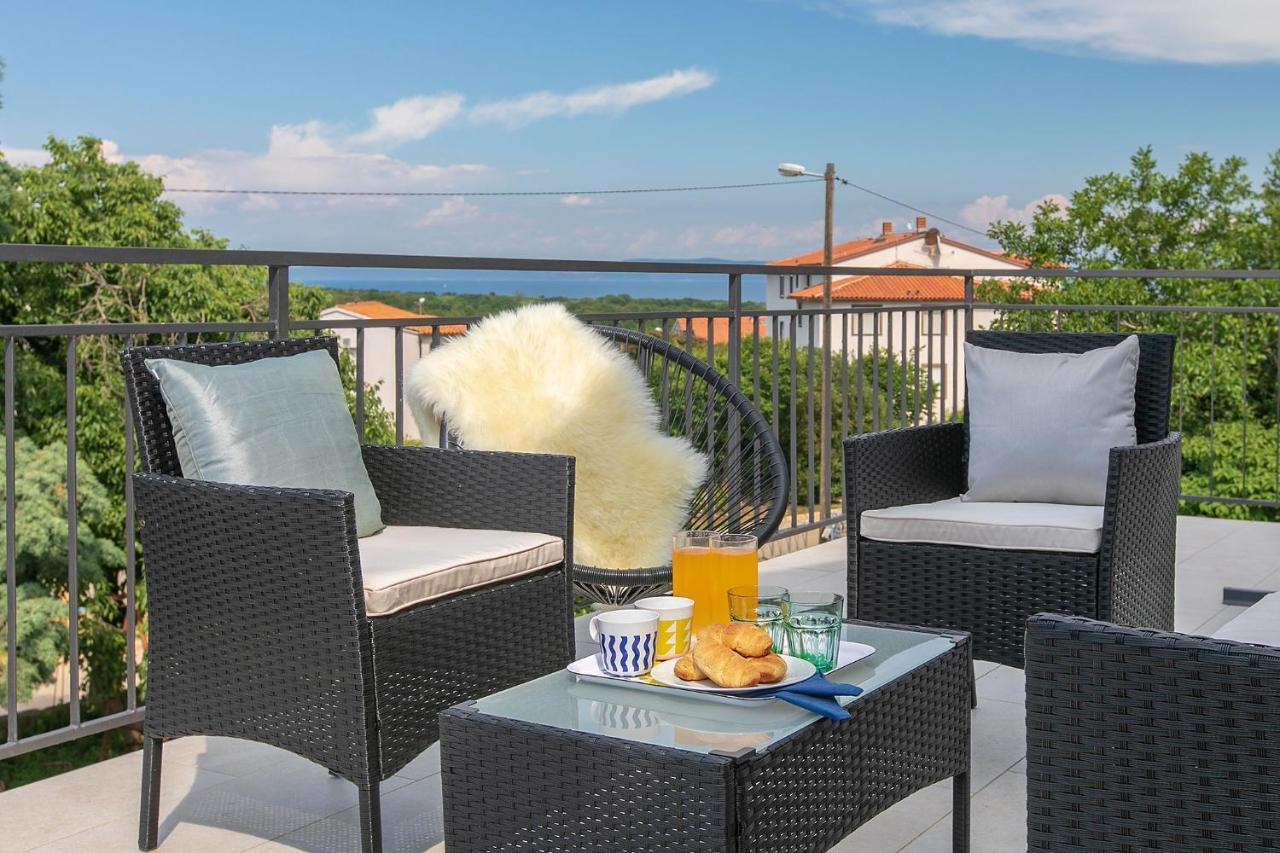 Premium 100M2 Sea View Apartment Ližnjan Esterno foto