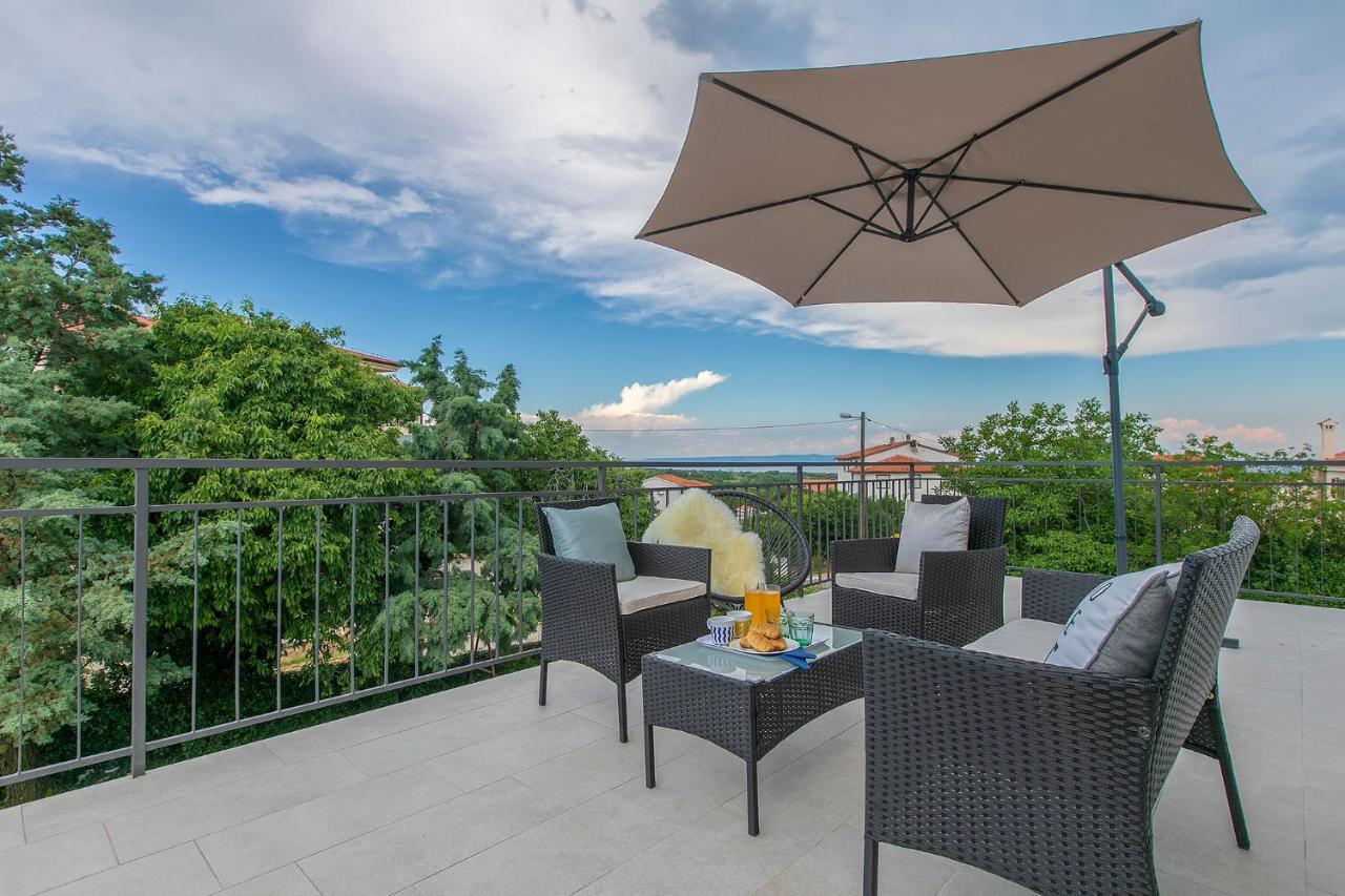 Premium 100M2 Sea View Apartment Ližnjan Esterno foto