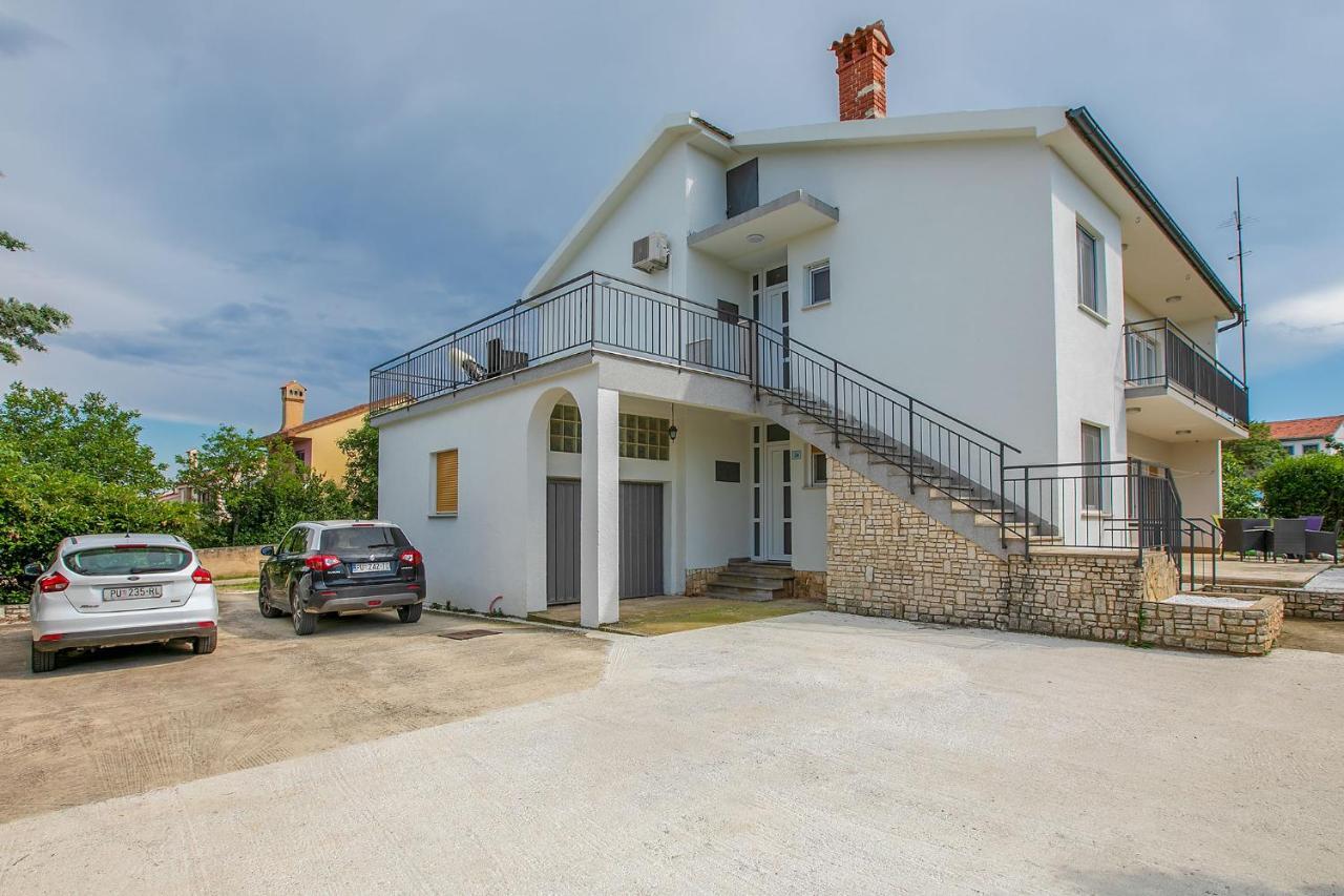 Premium 100M2 Sea View Apartment Ližnjan Esterno foto