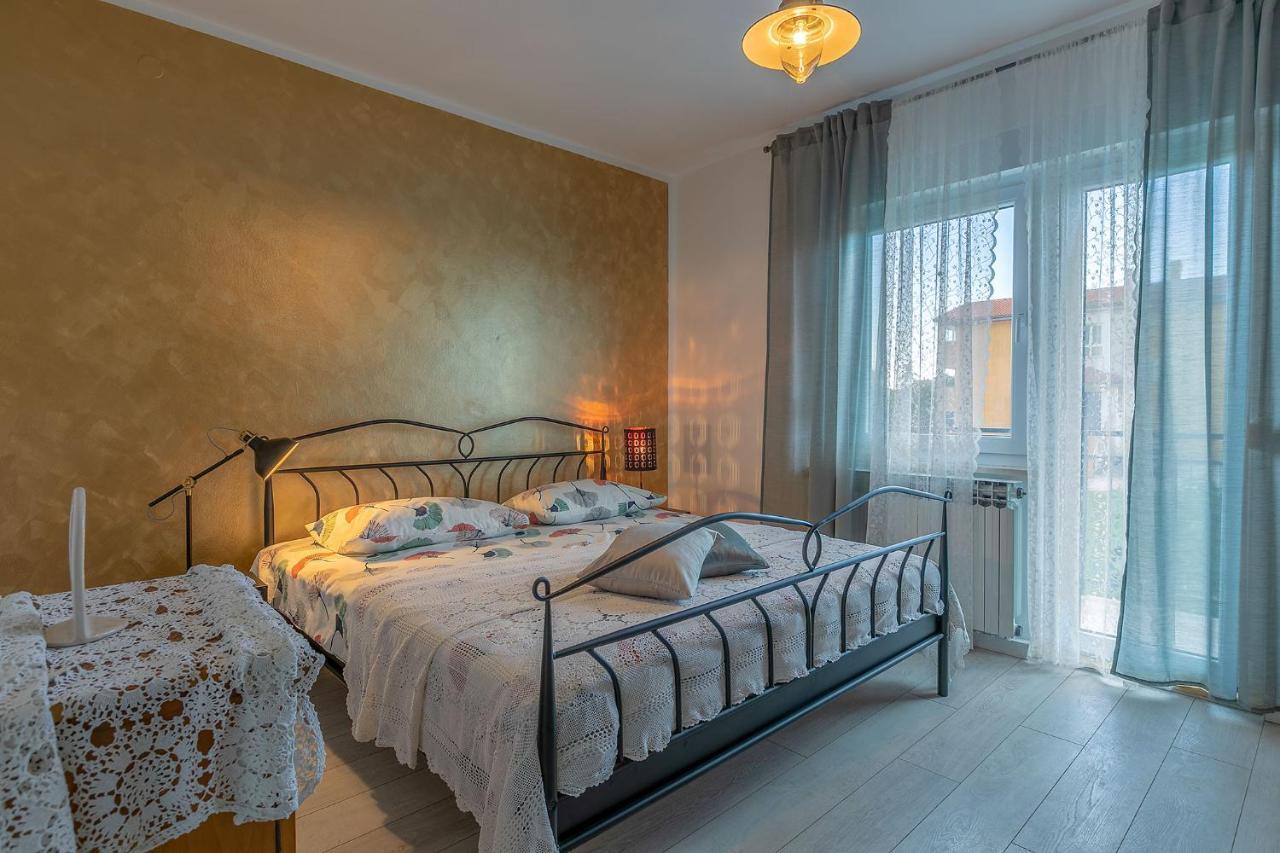 Premium 100M2 Sea View Apartment Ližnjan Esterno foto